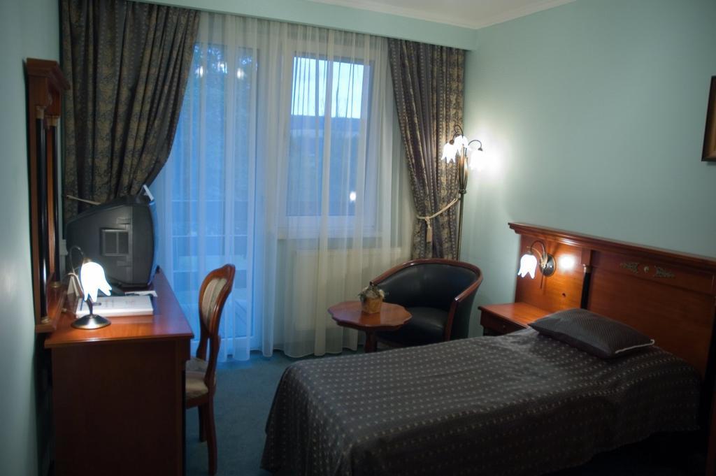 Grand Hotel Residence Boutique Hotel With Privat Wellnes (Adults Only) Piest'any Esterno foto
