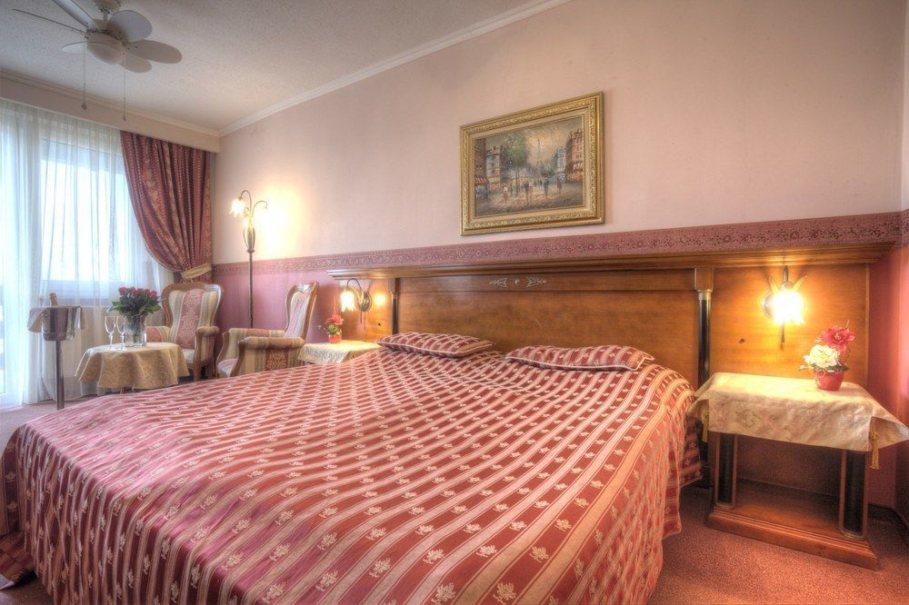 Grand Hotel Residence Boutique Hotel With Privat Wellnes (Adults Only) Piest'any Esterno foto