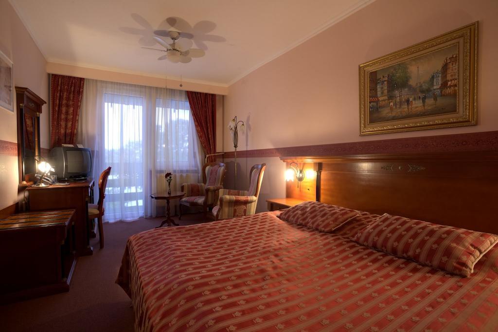 Grand Hotel Residence Boutique Hotel With Privat Wellnes (Adults Only) Piest'any Camera foto