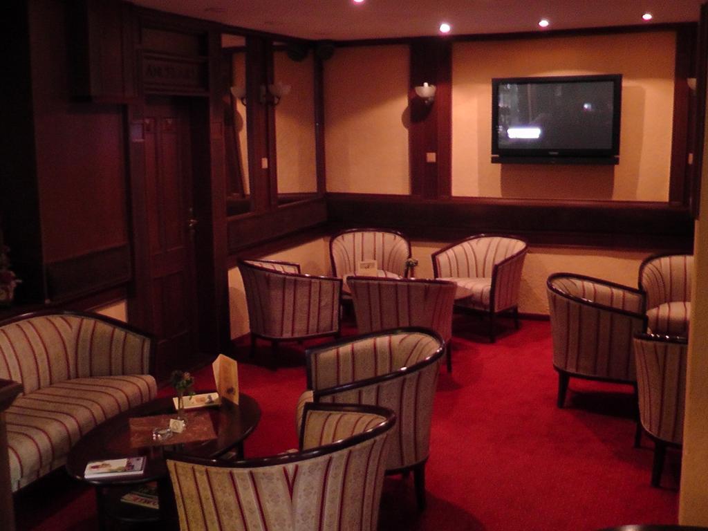 Grand Hotel Residence Boutique Hotel With Privat Wellnes (Adults Only) Piest'any Esterno foto