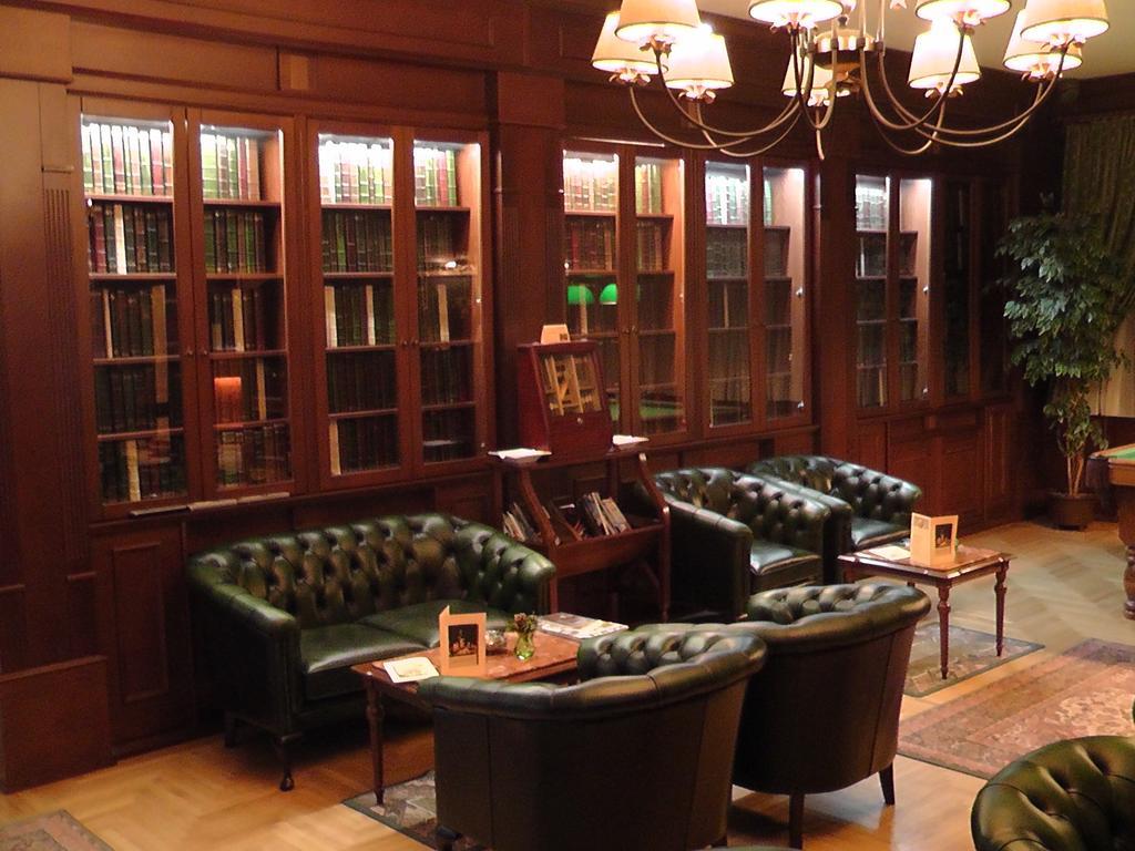 Grand Hotel Residence Boutique Hotel With Privat Wellnes (Adults Only) Piest'any Esterno foto