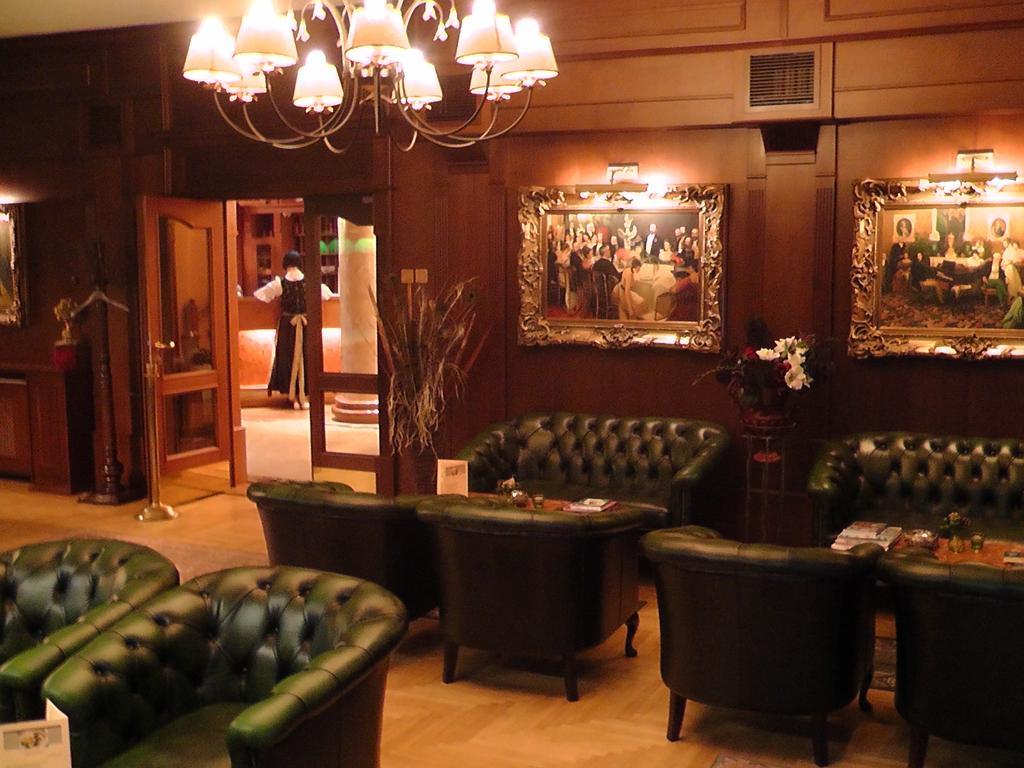 Grand Hotel Residence Boutique Hotel With Privat Wellnes (Adults Only) Piest'any Esterno foto